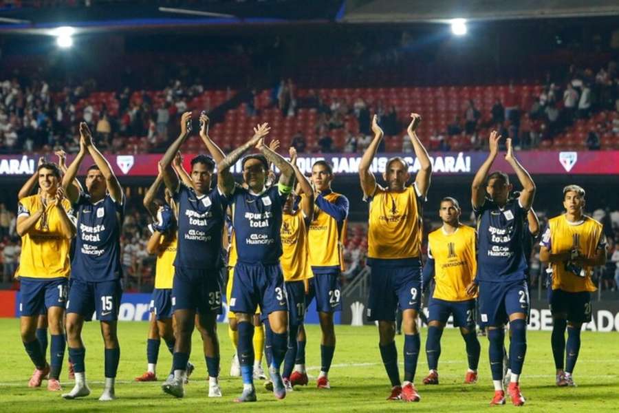 Alianza Lima celebra el empate ante el Sao Paulo