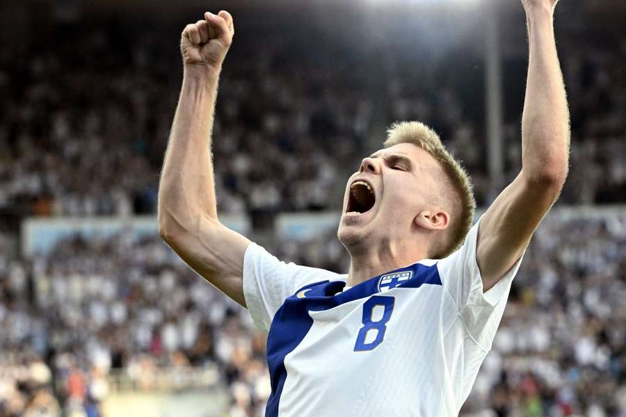 Oliver Antman (22 de ani), legitimat la formația daneză Nordsjaelland, a marcat golul victoriei pentru naționala Finlandei
