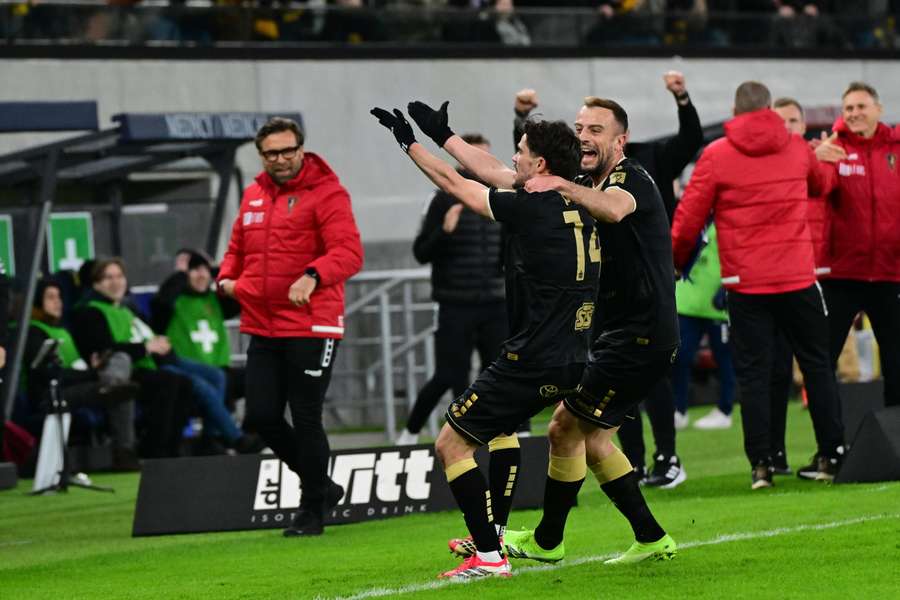 Kuriozalny gol samobójczy Cojocaru i kapitalna odpowiedź Pozo, emocjonująca wygrana Pogoni