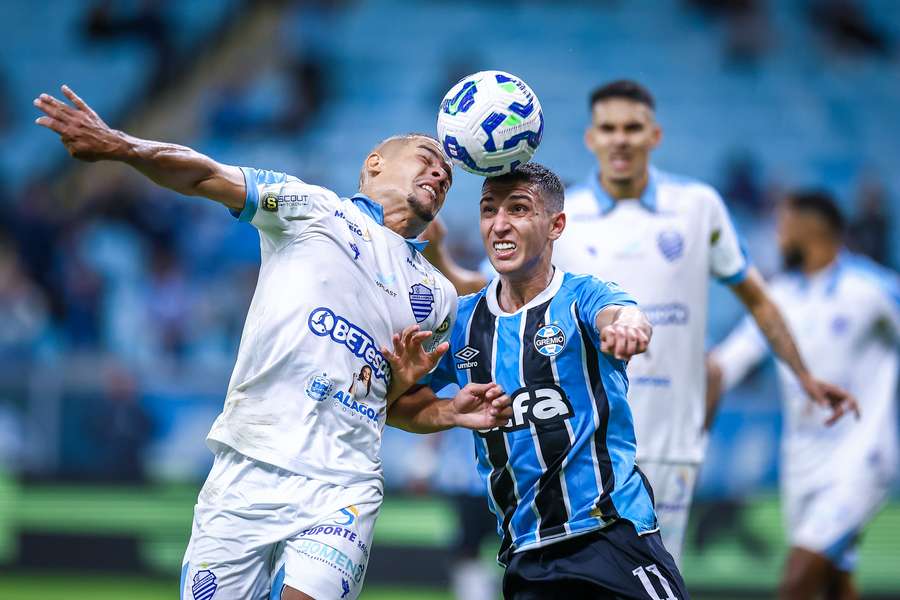 Grêmio reclamou de gol anulado em jogo da eliminação na Copa do Brasil