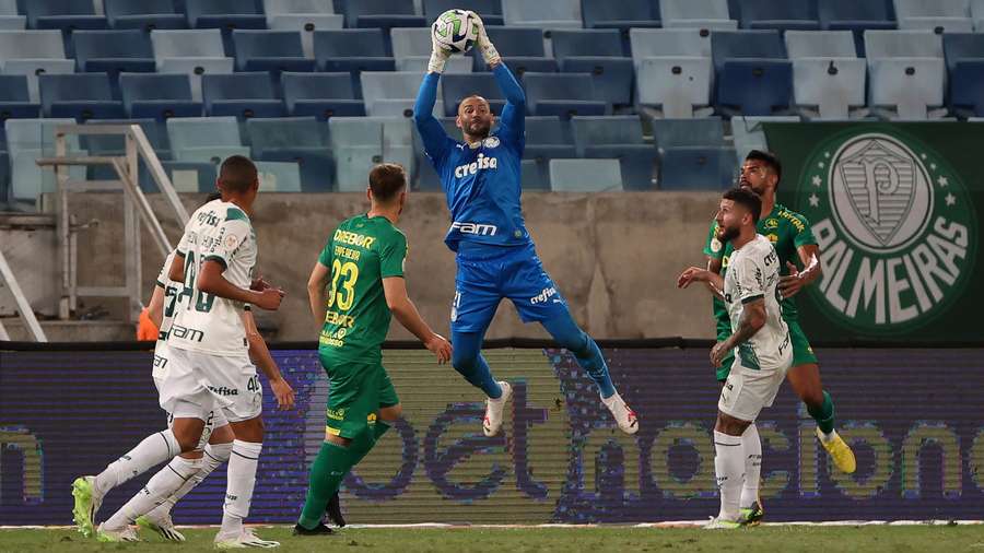 O sistema defensivo do Palmeiras se comportou muito bem