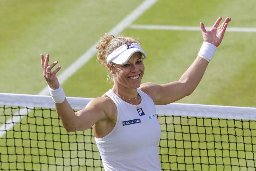 Laura Siegemund can barely contain her delight