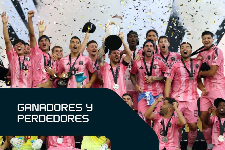 Lionel Messi levanta su trofeo número 48