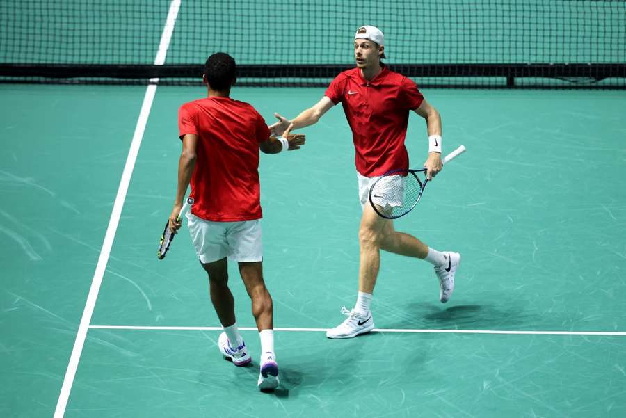 Auger-Aliassime and Shapovalov won their doubles match