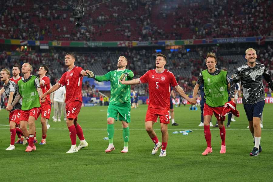 Dinamarca celebra passagem aos oitavos do Euro-2024
