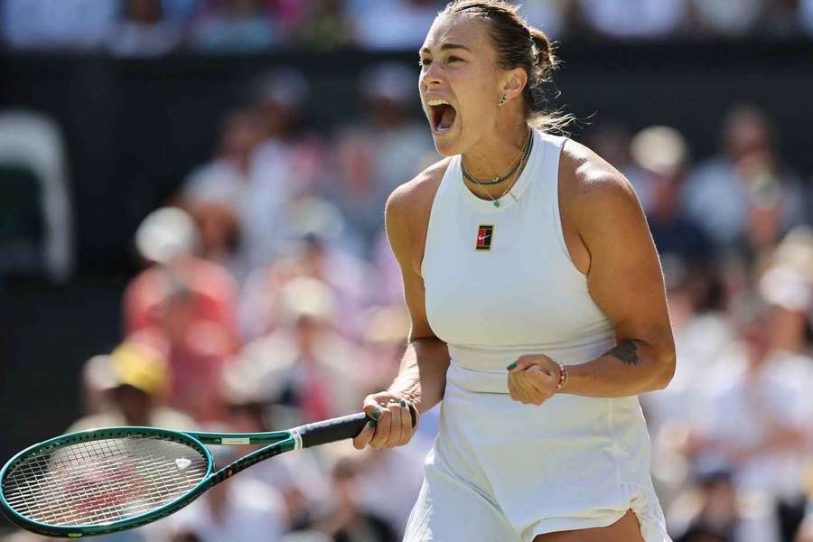 Sabalenka sufre para llegar por tercera vez a unas semifinales en Wimbledon