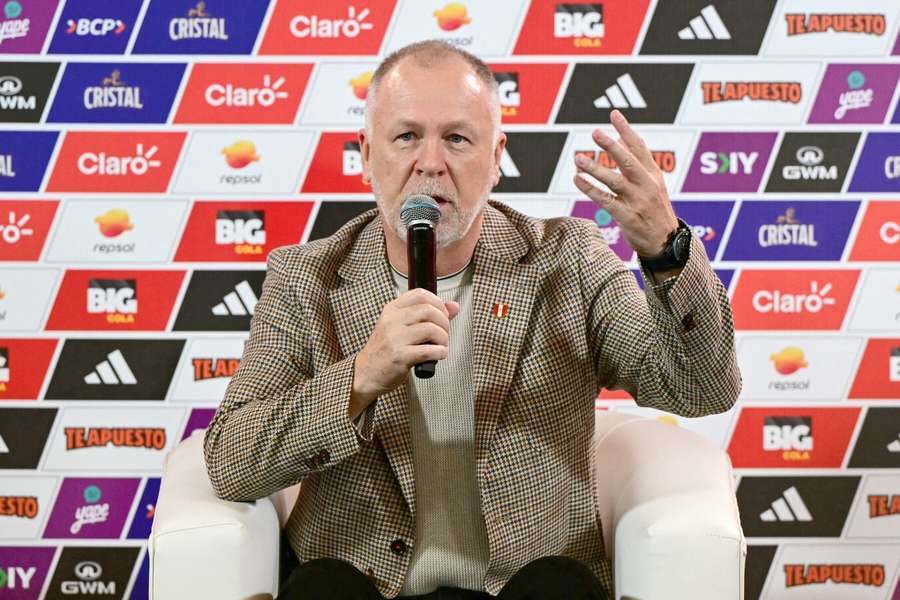 Mano Menezes, seleccionador de Perú Mano Menezes, seleccionador de Perú