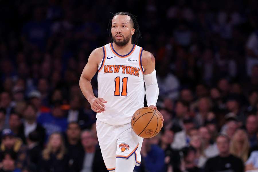 Brunson puts up 35 points as Knicks beatdown 76ers in Game 1