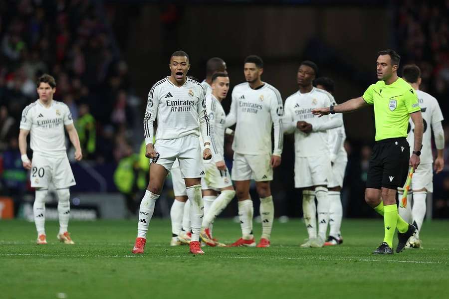 Encore une séance de tirs au but remportée par le Real d'Ancelotti, qui prend la direction des quarts