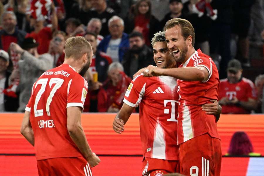 Harry Kane, Luis Diaz and Konrad Laimer celebrate