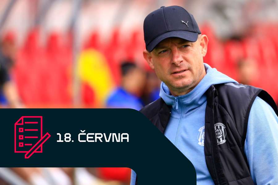 Trenér Martin Svědík na lavičce Zbrojovky Brno.