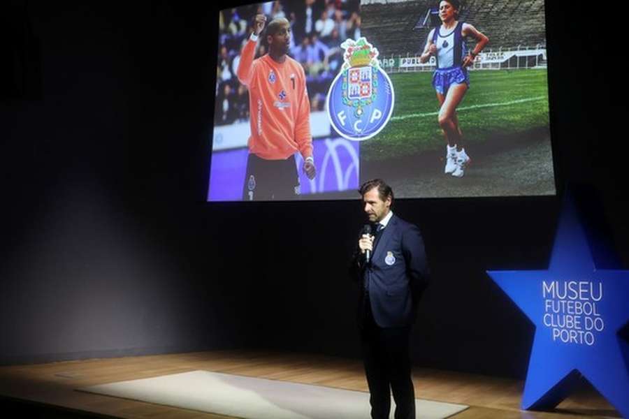 André Villas-Boas na homenagem a Alfredo Quintana e Aurora Cunha André Villas-Boas na homenagem a Alfredo Quintana e Aurora Cunha