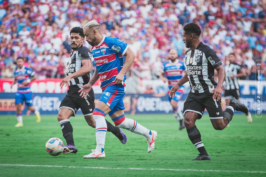 Ceará entrou no clássico bem mais ligado que seu rival