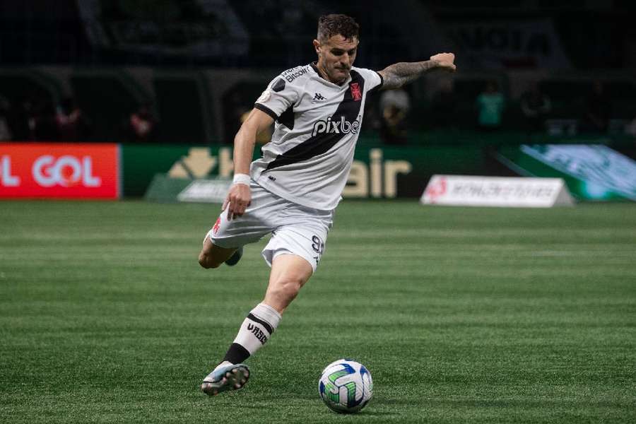 Pablo Vegetti em destaque no Vasco, com três golos em cinco jogos