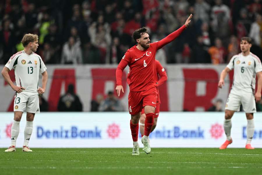Kokçu celebrou pela Turquia