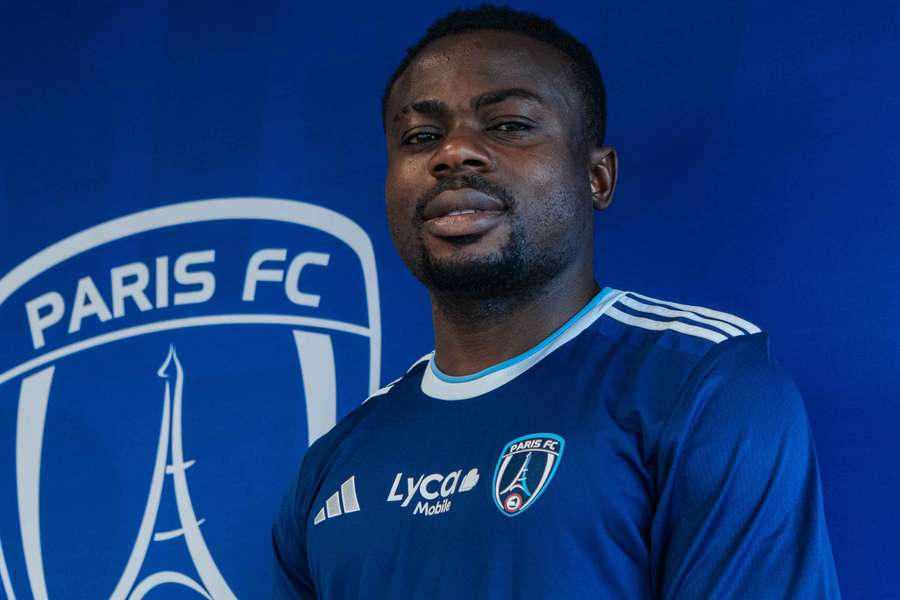 Moses Simon w akcji dla Nigerii