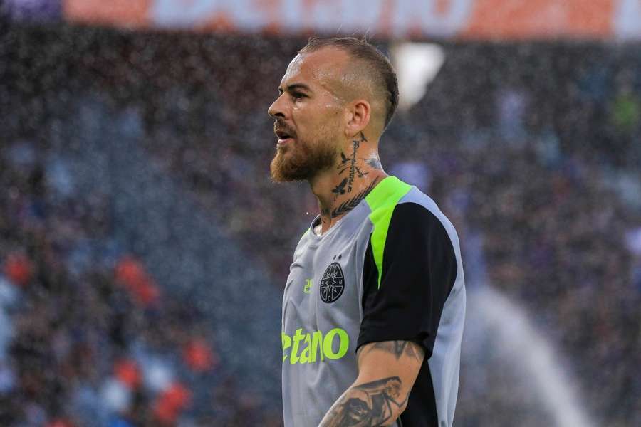 Denis Alibec s-a accidentat în Supercupa României dintre FCSB și CFR Cluj 