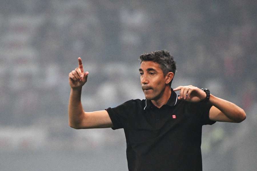 Bruno Lage, treinador do Benfica, no jogo com o Nice