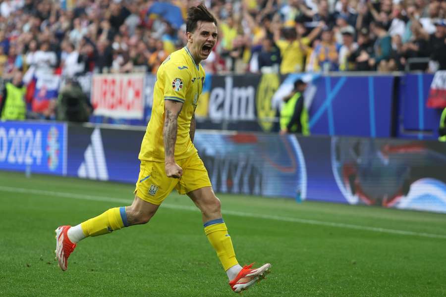 Ukrainsk comeback-sejr over Slovakiet åbner EM-gruppe på vid gab