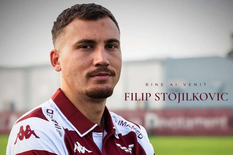 „Să fie goluri, să fie cântec, să fie Giulești!” Rapid și-a prezentat cel mai nou transfer „Să fie goluri, să fie cântec, să fie Giulești!” Rapid și-a prezentat cel mai nou transfer