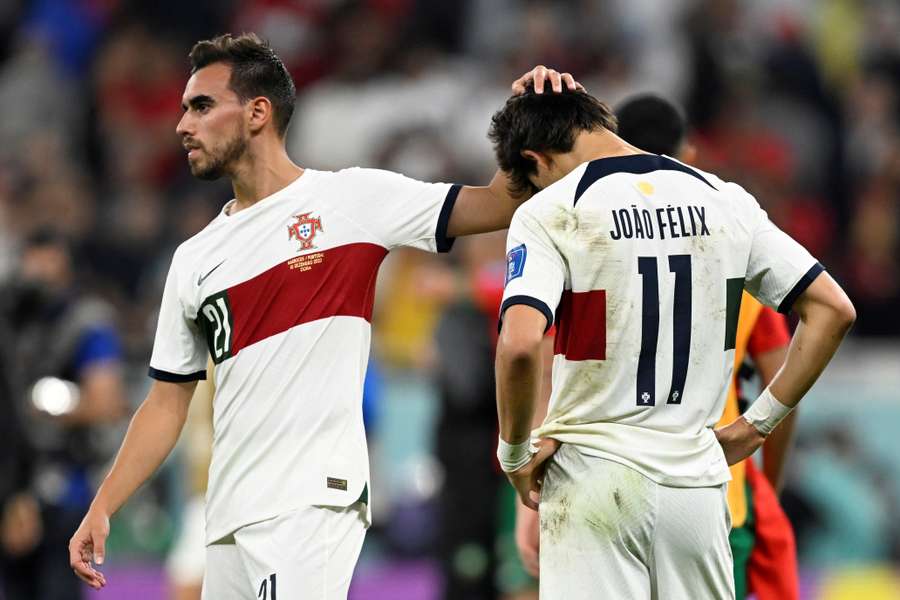 Ricardo Horta e João Félix são dois dos 14 jogadores que regressam a Lisboa