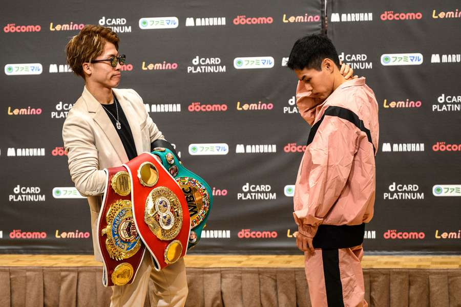 Inoue (à gauche) et Kim (à droite).