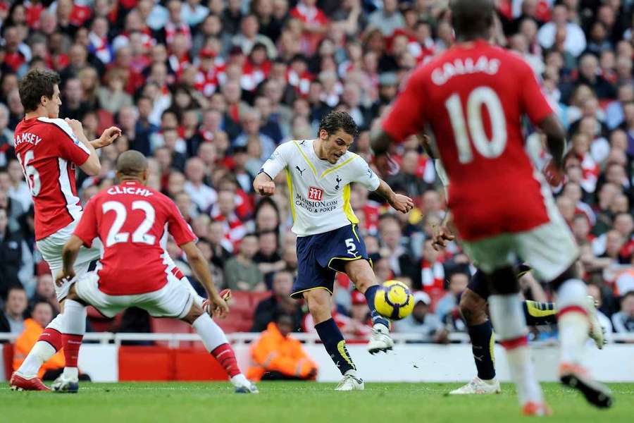 David Bentley in action for Tottenham against Arsenal in 2009