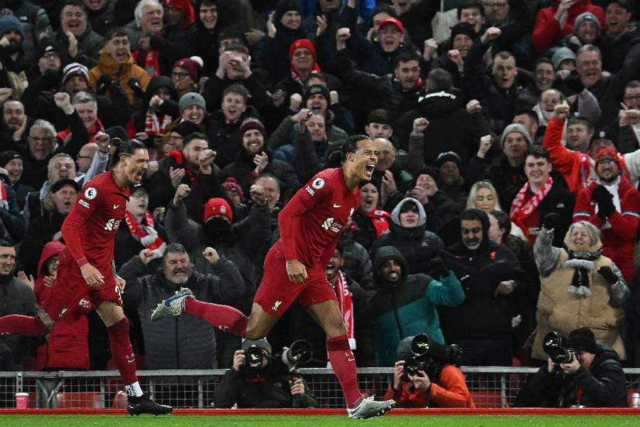 Van Dijk tirou Liverpool do sufoco no segundo tempo