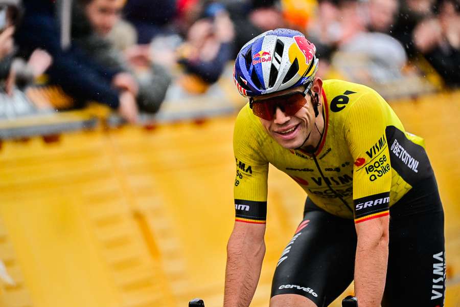 Van Aert is out of the Giro d'Italia