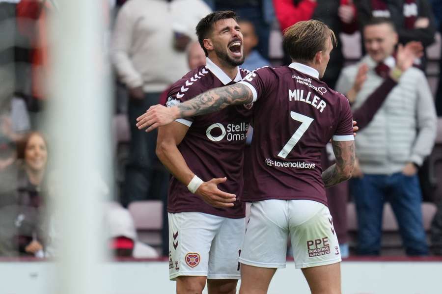 Cláudio Braga marcou e fez duas assistências Cláudio Braga marcou e fez duas assistências