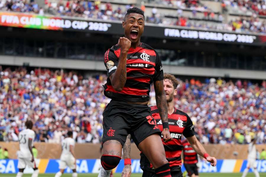 Bruno Henrique iniciou a reação do Flamengo contra o Chelsea