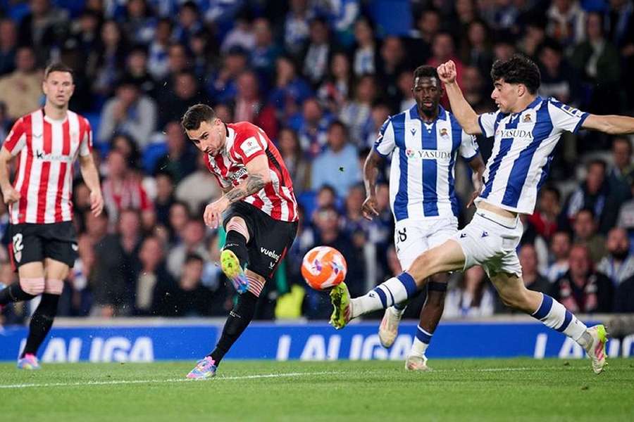 Basque Derby: Real Sociedad and Athletic Club seek to spark season Basque Derby: Real Sociedad and Athletic Club seek to spark season