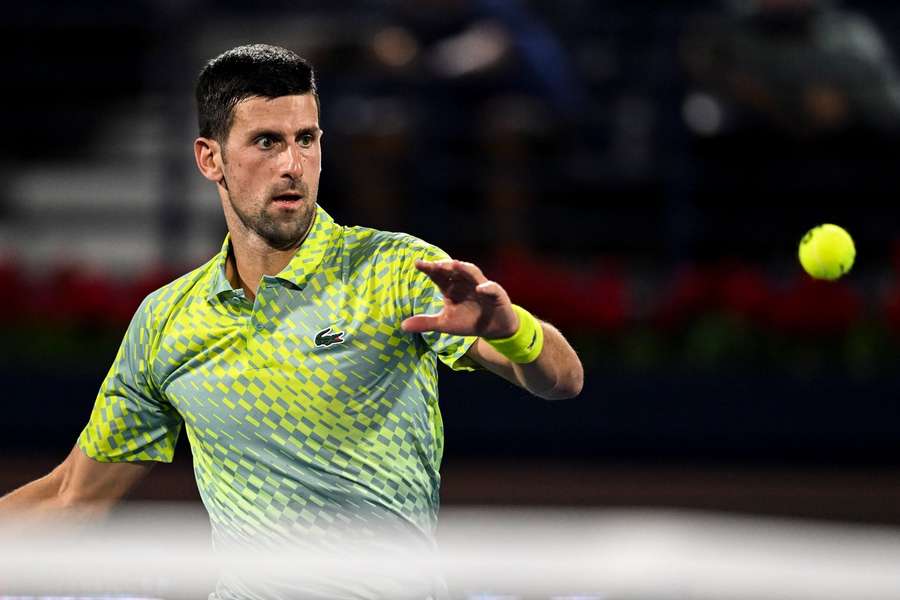 Djokovic begins his Dubai campaign