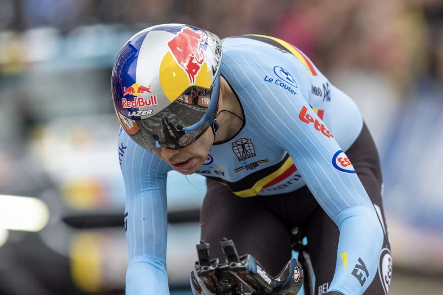 Van Aert in actie tijdens de WK wielrennen in Glasgow