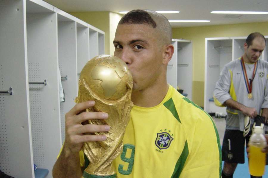 Ronaldo foi o primeiro expatriado precoce na Seleção