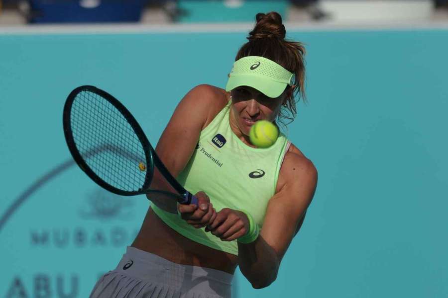 A número 1 do Brasil não vive boa fase em quadra A número 1 do Brasil não vive boa fase em quadra