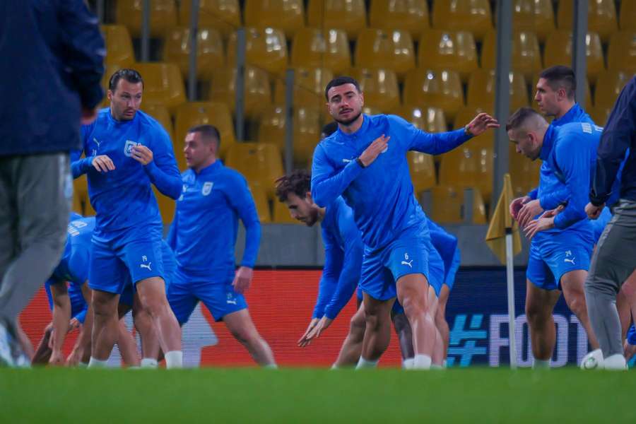 Oltenii, primul antrenament la Atena Oltenii, primul antrenament la Atena