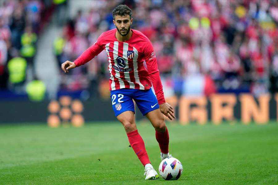 Hermoso in action for Atletico