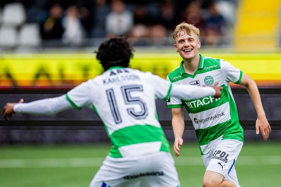 Mattias Hellisdal (right) scored one and assisted one for Vasteras Mattias Hellisdal (right) scored one and assisted one for Vasteras