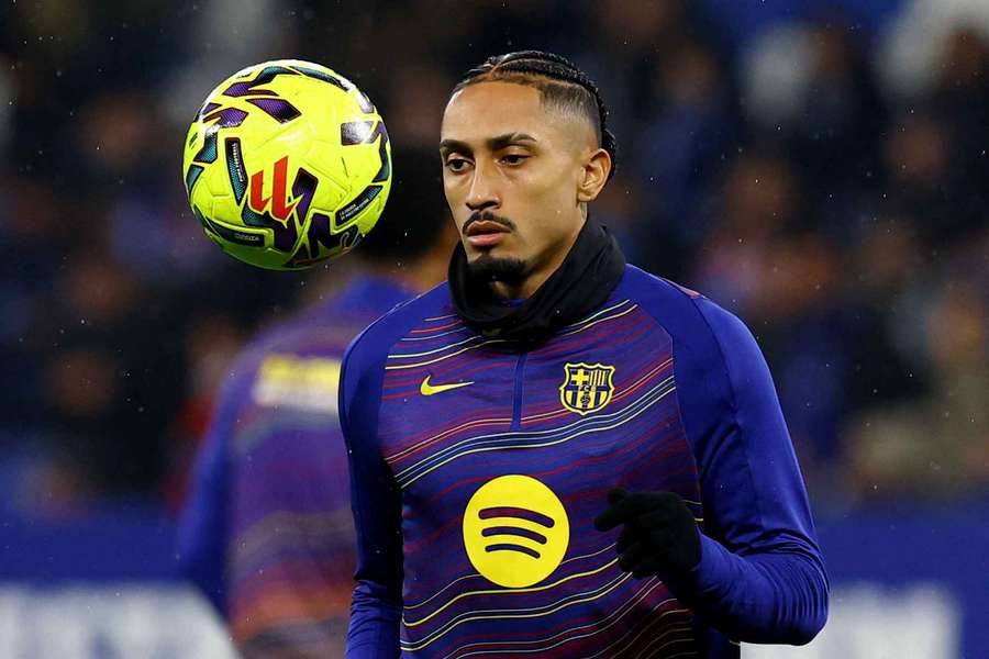 Barcelona adota cautela extra com Raphinha