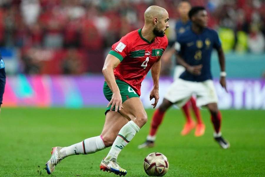 Amrabat ao serviço do Marrocos, no Mundial-2022