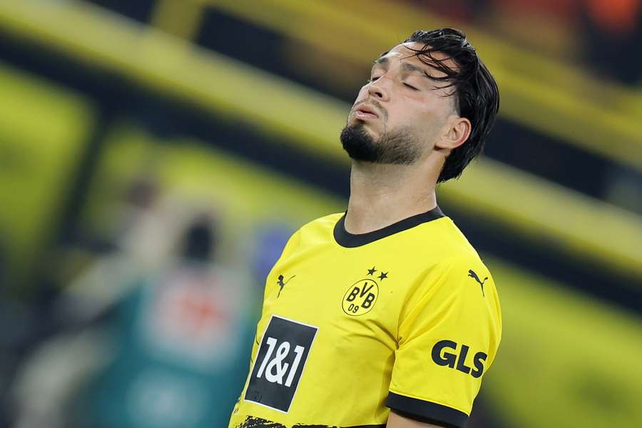 Ramy Bensebaini baalt na nieuw puntenverlies van Dortmund