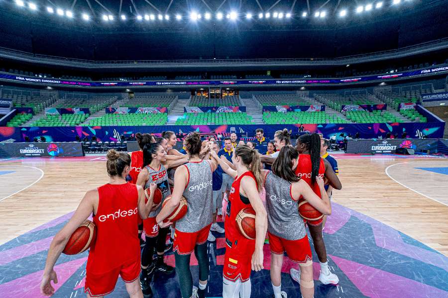 España aúna fuerzas para los cuartos del Eurobasket