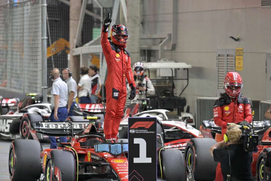 Sainz celebrates his win