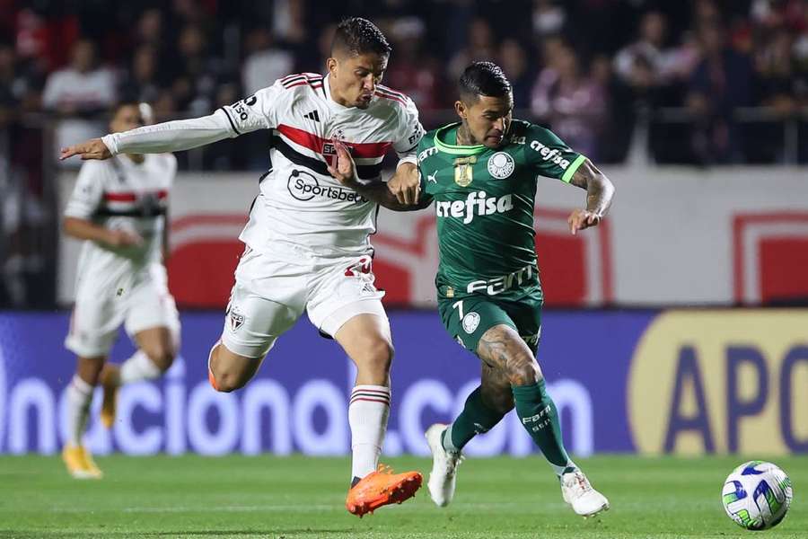 São Paulo levou a melhor no primeiro capítulo do Choque-Rei