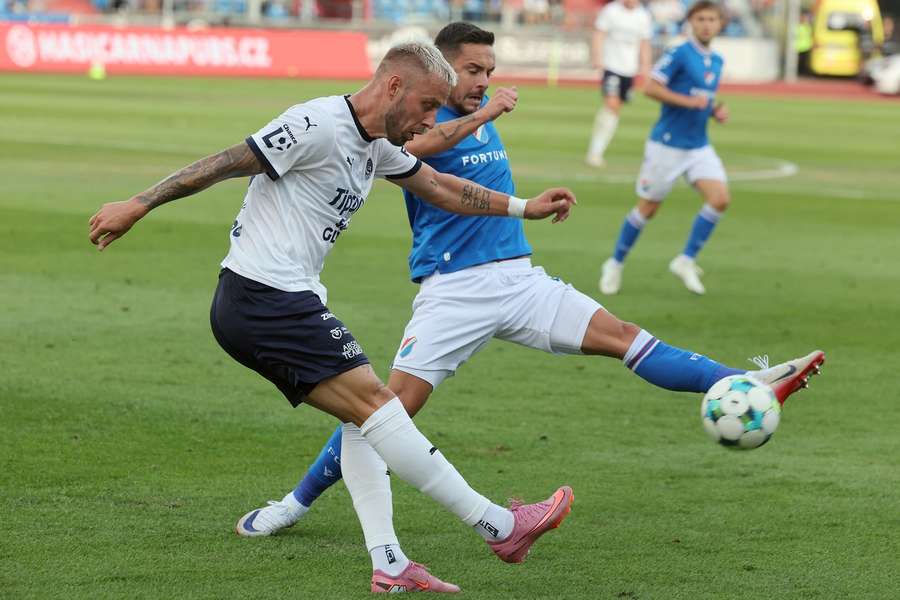 Ty tři body jsme moc potřebovali, ulevil si Šmarda. Kameník se zlobil: Všechno nám trvalo!
