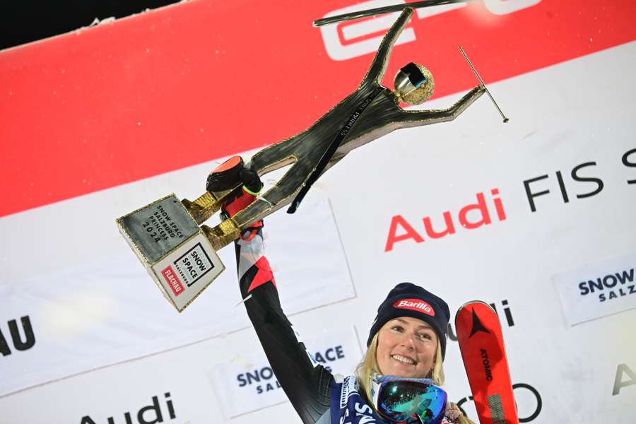 Mikaela Shiffrin boekte in Flachau haar 94e wereldbekerzege