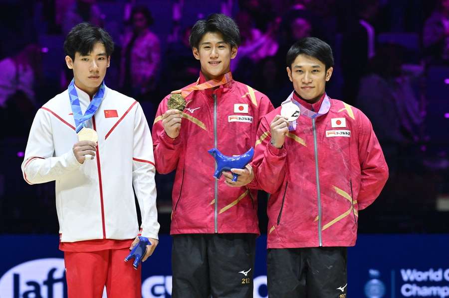 Daiki Hashimoto a obținut aurul mondial după o performanță similară la JO de la Tokyo