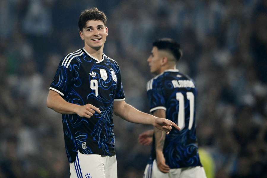 Julian Álvarez célèbre son but lors d’un match amical entre l’Argentine et la Zambie à La Bombonera, le 31 mars 2026 à Buenos Aires.
