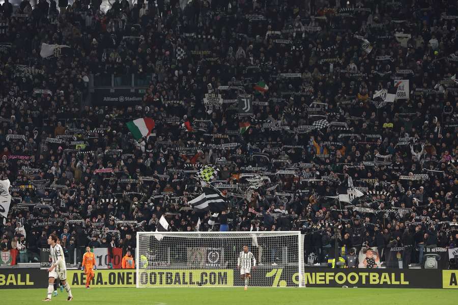 Cori razzisti, 171 Daspo ai tifosi della Juventus